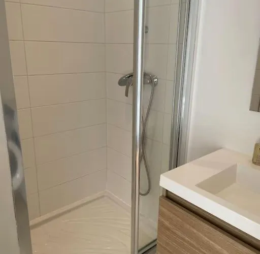 Apartment Maison De Avec Parking - Centre